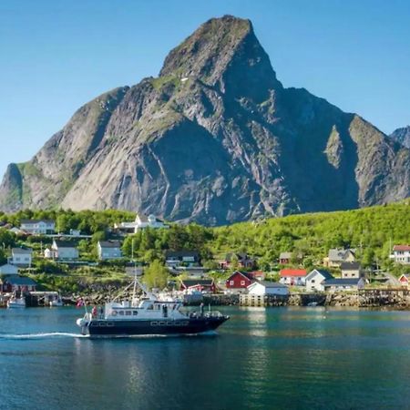 Madelhea Cabin- Seaview Lodge Reine Dış mekan fotoğraf