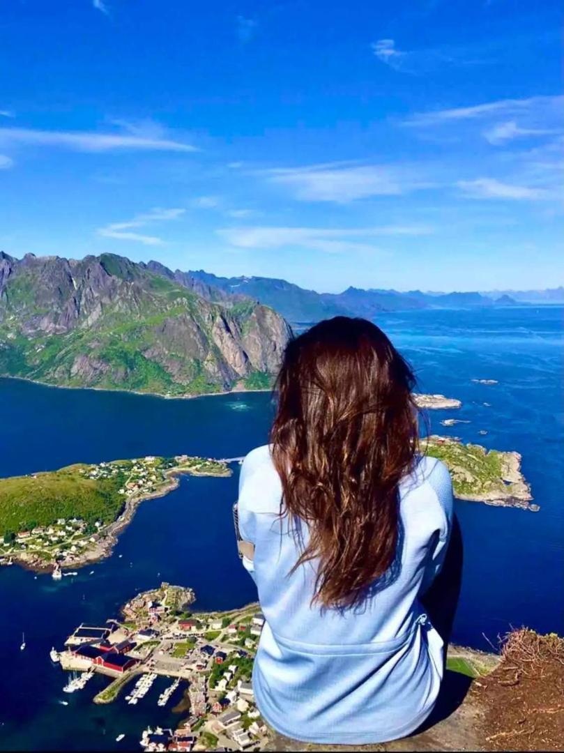 Madelhea Cabin- Seaview Lodge Reine Dış mekan fotoğraf