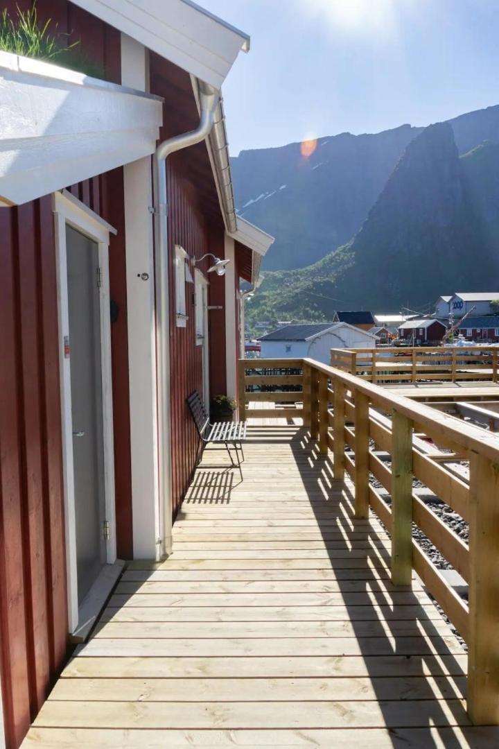 Madelhea Cabin- Seaview Lodge Reine Dış mekan fotoğraf