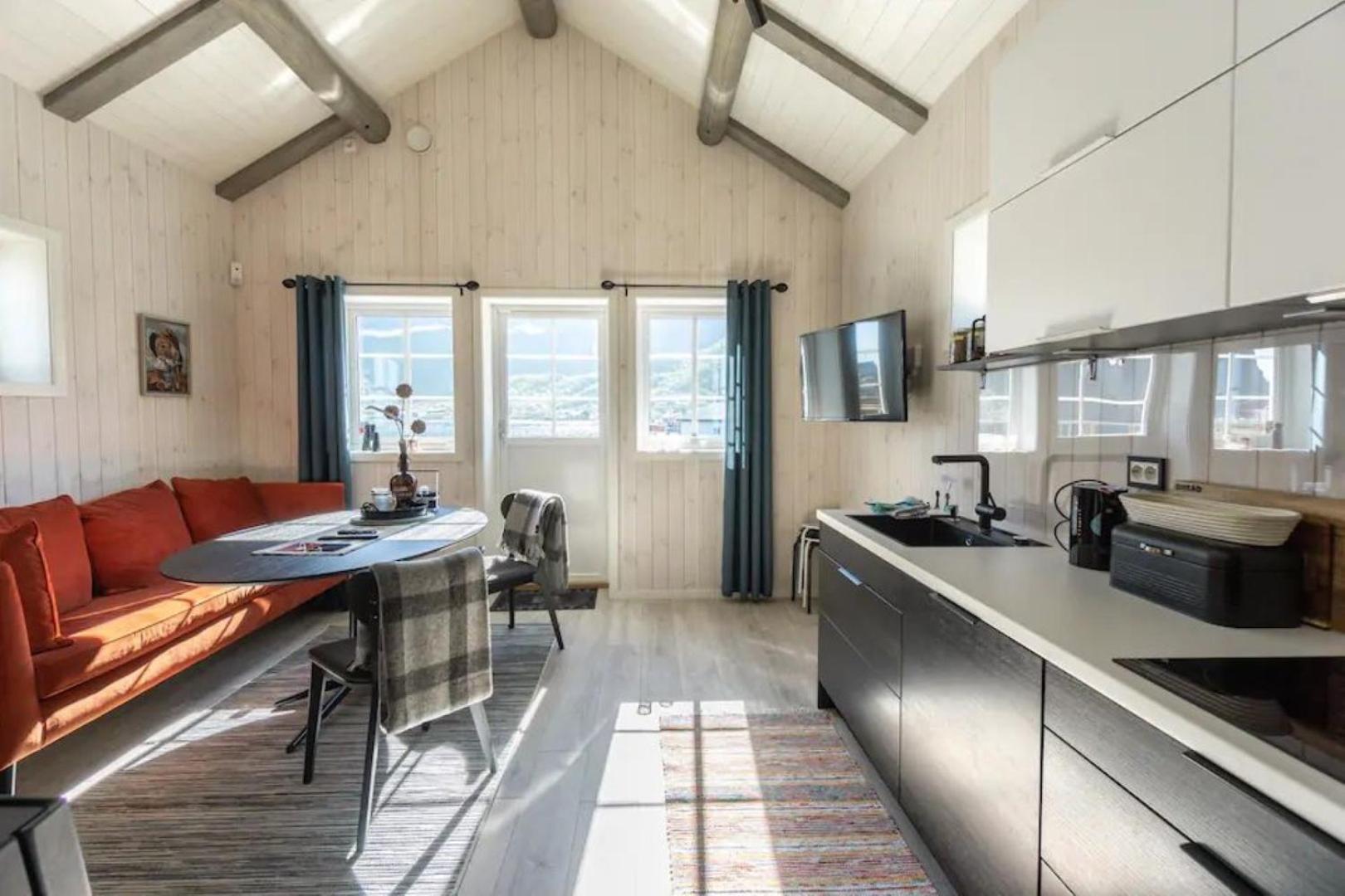 Madelhea Cabin- Seaview Lodge Reine Dış mekan fotoğraf